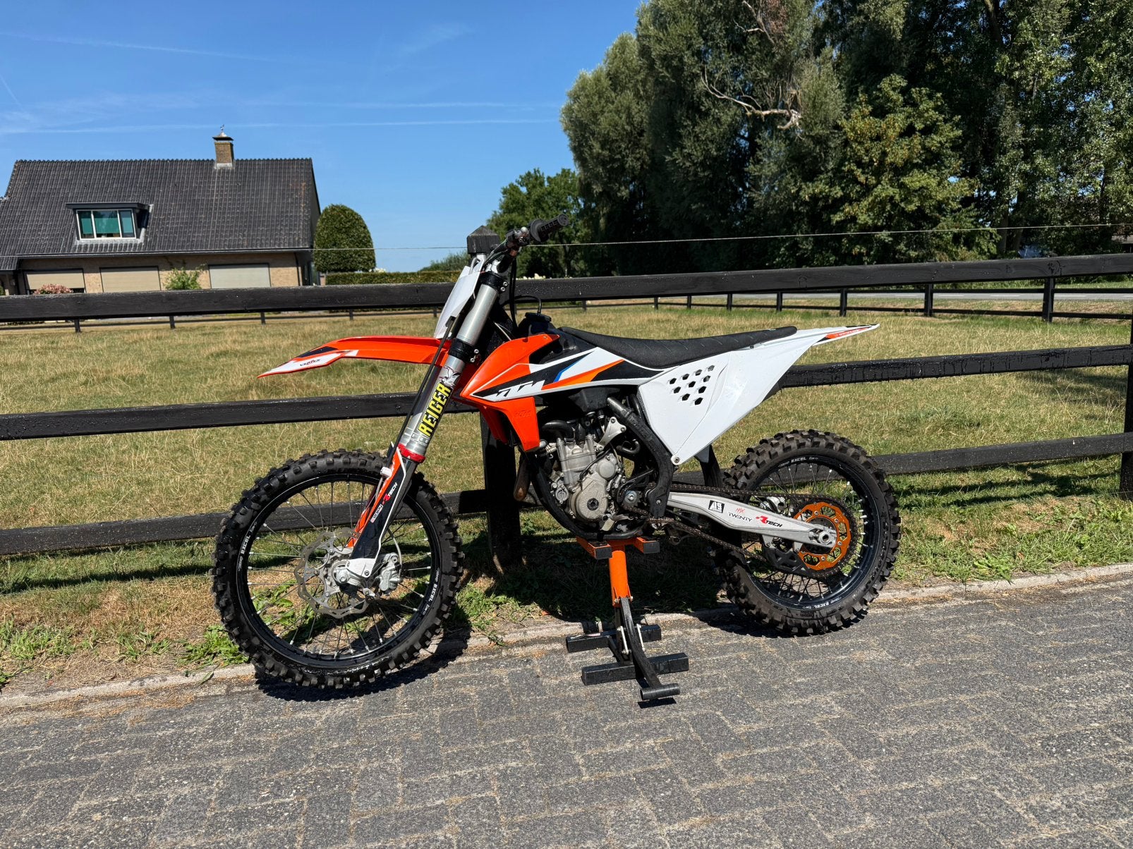 Ktm sxf 350 2020, Bedrijf, Crossmotor