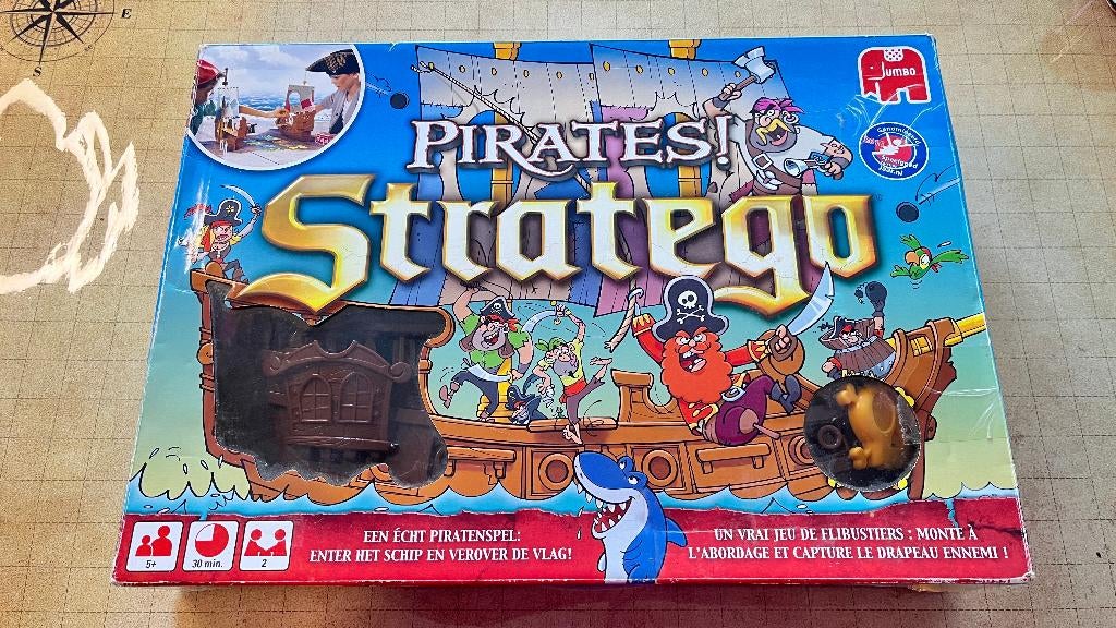 Pirates! Stratego - Jumbo piratenspel met 3D piratenschip, Hobby en Vrije tijd, Gezelschapsspellen | Bordspellen, Ophalen of Verzenden