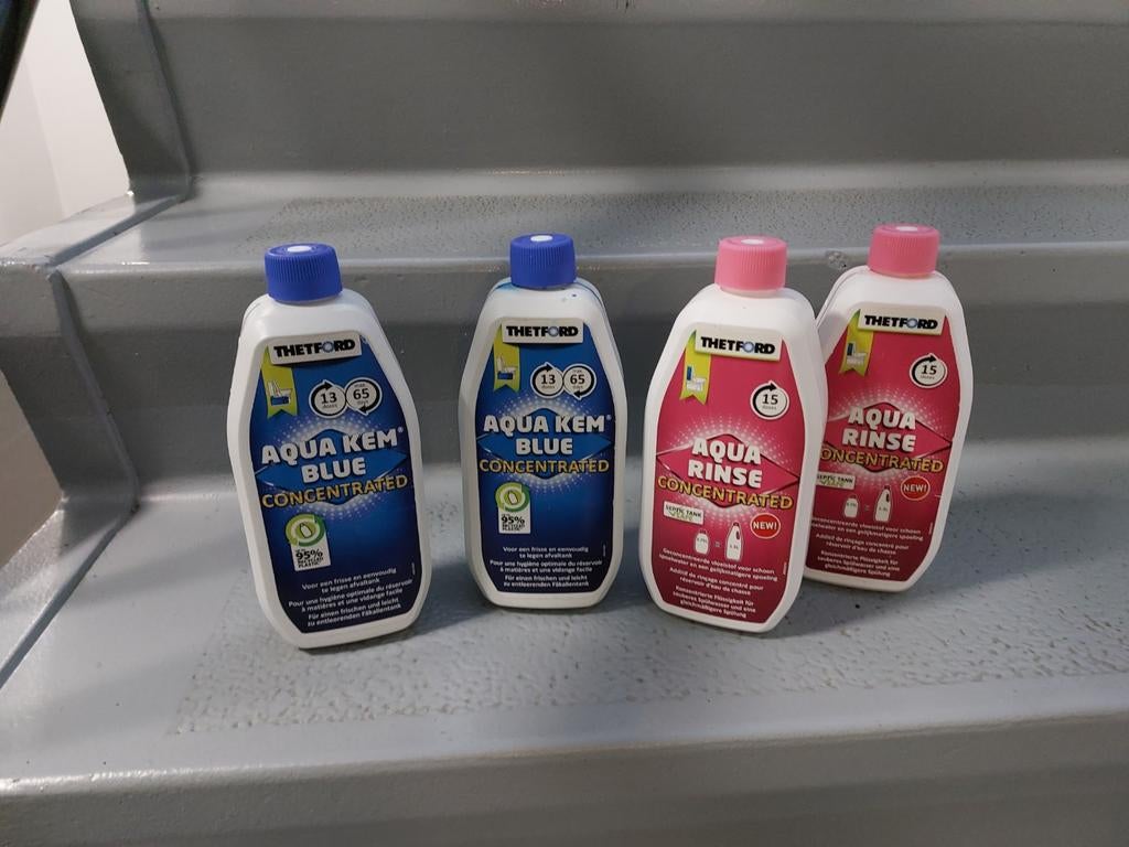 Vloeistoffen voor chemisch toilet - Thetford & 123 Products, Ophalen