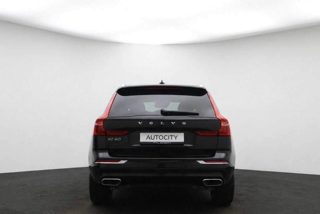 Volvo XC60 T6 Twin Engine AWD Inscription AWD Pano | Trekhaa, Stof, Gebruikt, 4 cilinders, 1969 cc