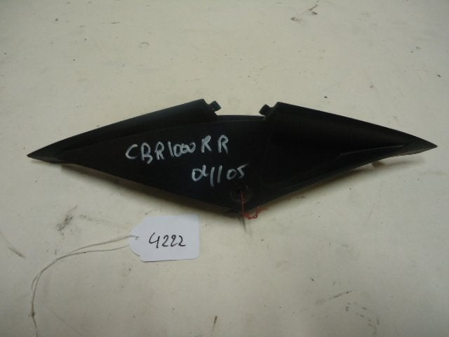 CBR1000RR 2004 - 2005 Honda Cover D1-13300