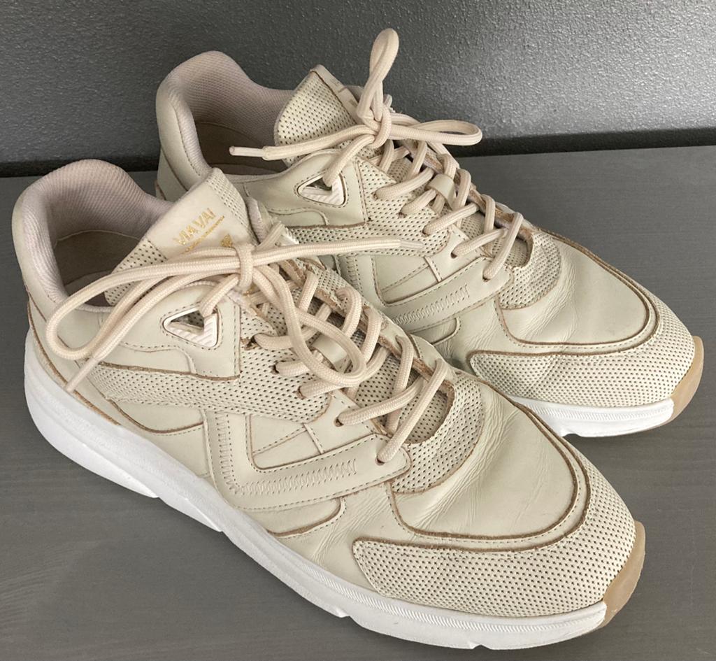 Via Vai sneakers beige 41, Kleding | Dames, Schoenen, Beige, Ophalen of Verzenden, Sneakers of Gympen, Zo goed als nieuw