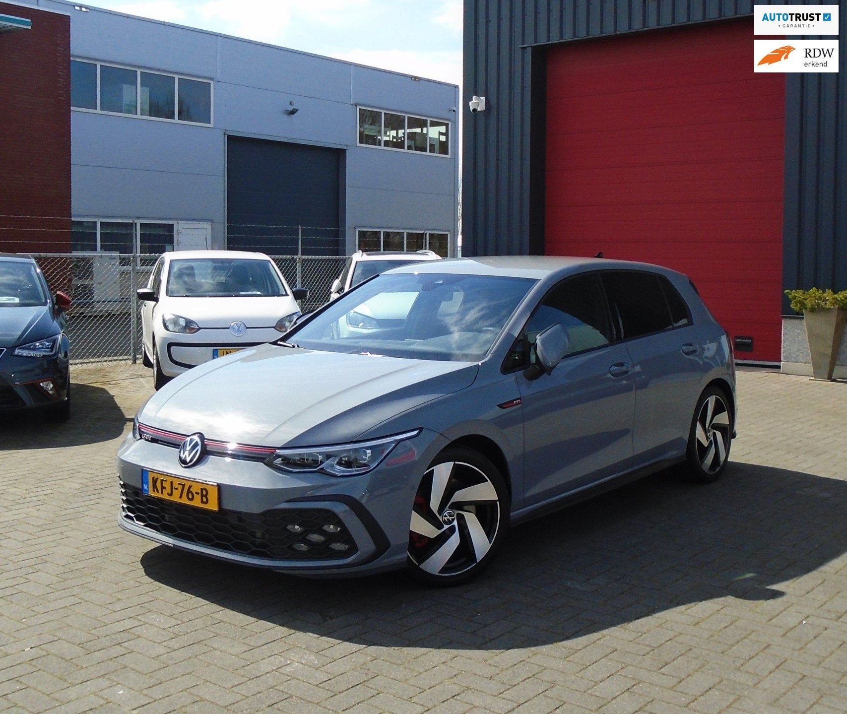 Volkswagen GOLF 2.0 TSI GTI,Navi,Kamera,Mondsteingrau, Euro 6, 4 cilinders, 1984 cc, 245 pk