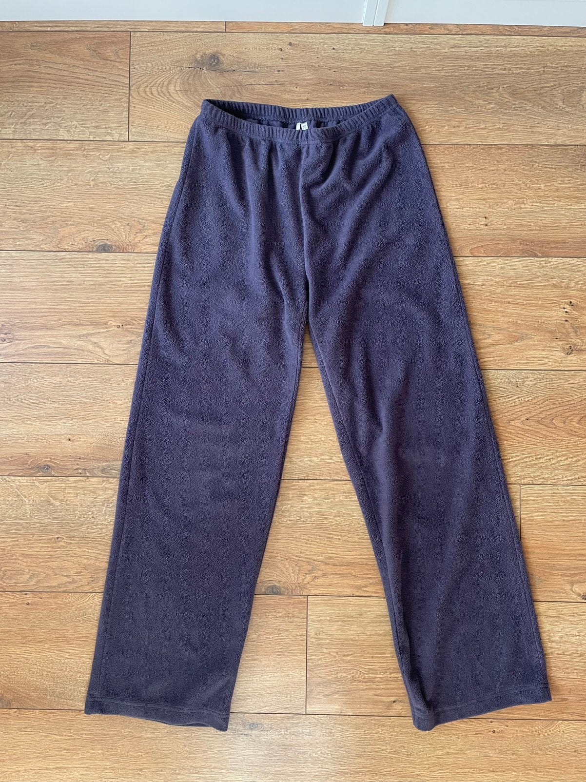 Livera taupekleurige fleece huisbroek pyjamabroek maat M, Livera, Ophalen of Verzenden, Gedragen, Maat 38/40 (M)
