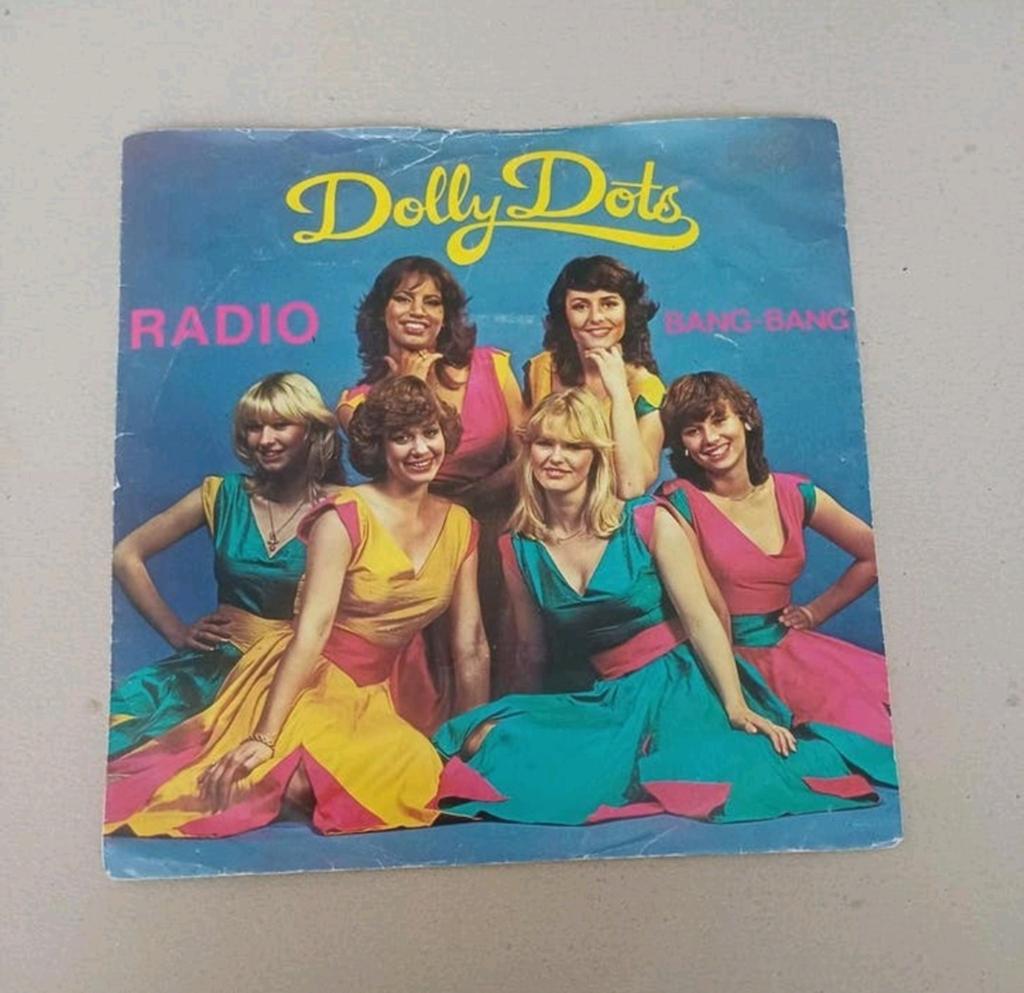 Dolly Dots  - Radio, Beschermende buitenhoes, Ophalen of Verzenden, Gebruikt, Pop
