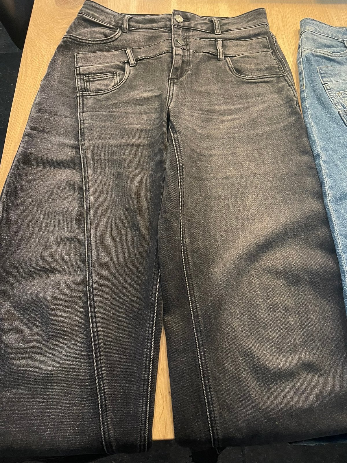 2 jeans Toxik3 maat M/38, Ophalen of Verzenden, Zo goed als nieuw, Overige maten, Zwart