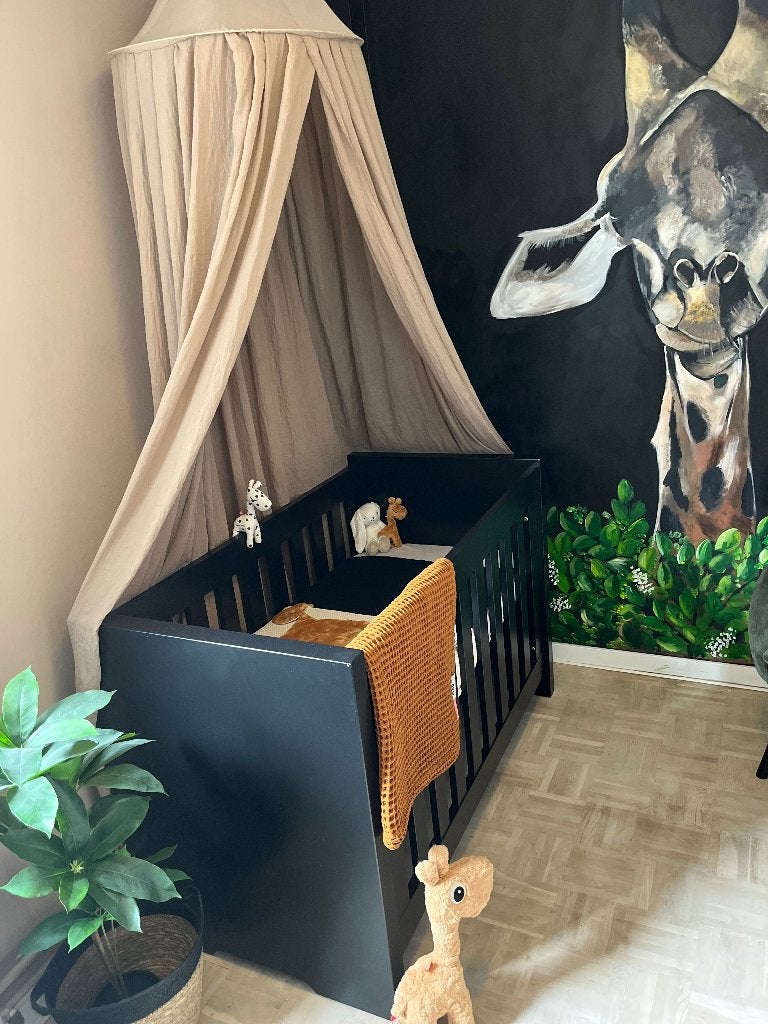 Babykamer zwart met aerosleep matras, Kinderen en Baby's, Kinderkamer | Complete kinderkamers, Ophalen, Gebruikt, Jongetje of Meisje