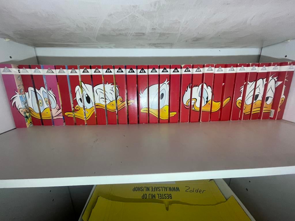 Verzameling donald duck pockets, Hobby en Vrije tijd, Feestartikelen, Ophalen of Verzenden, Zo goed als nieuw, Versiering