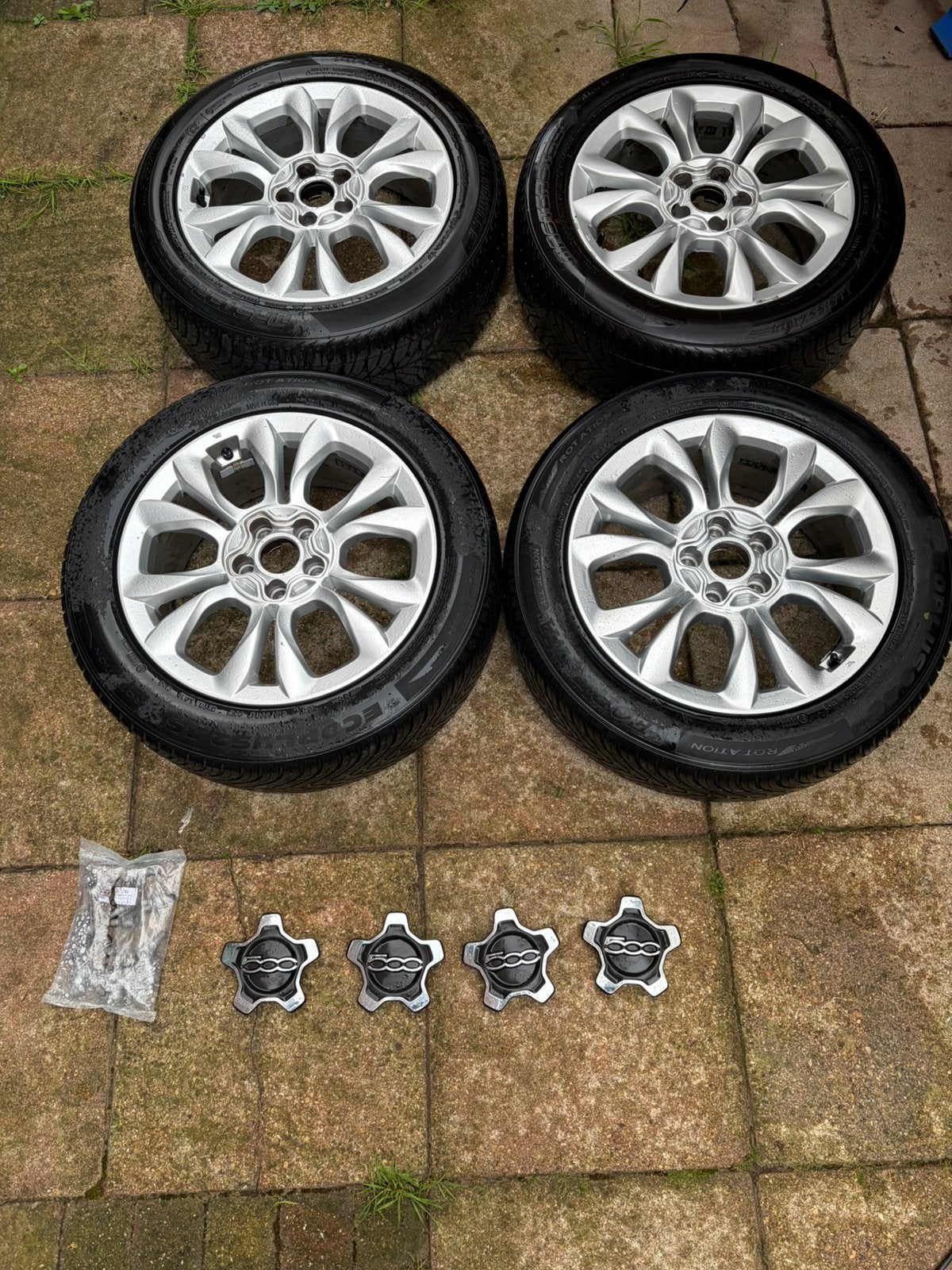 Fiat 500X all season 17inch velgen met banden, Ophalen, 215 mm, Banden en Velgen, 17 inch