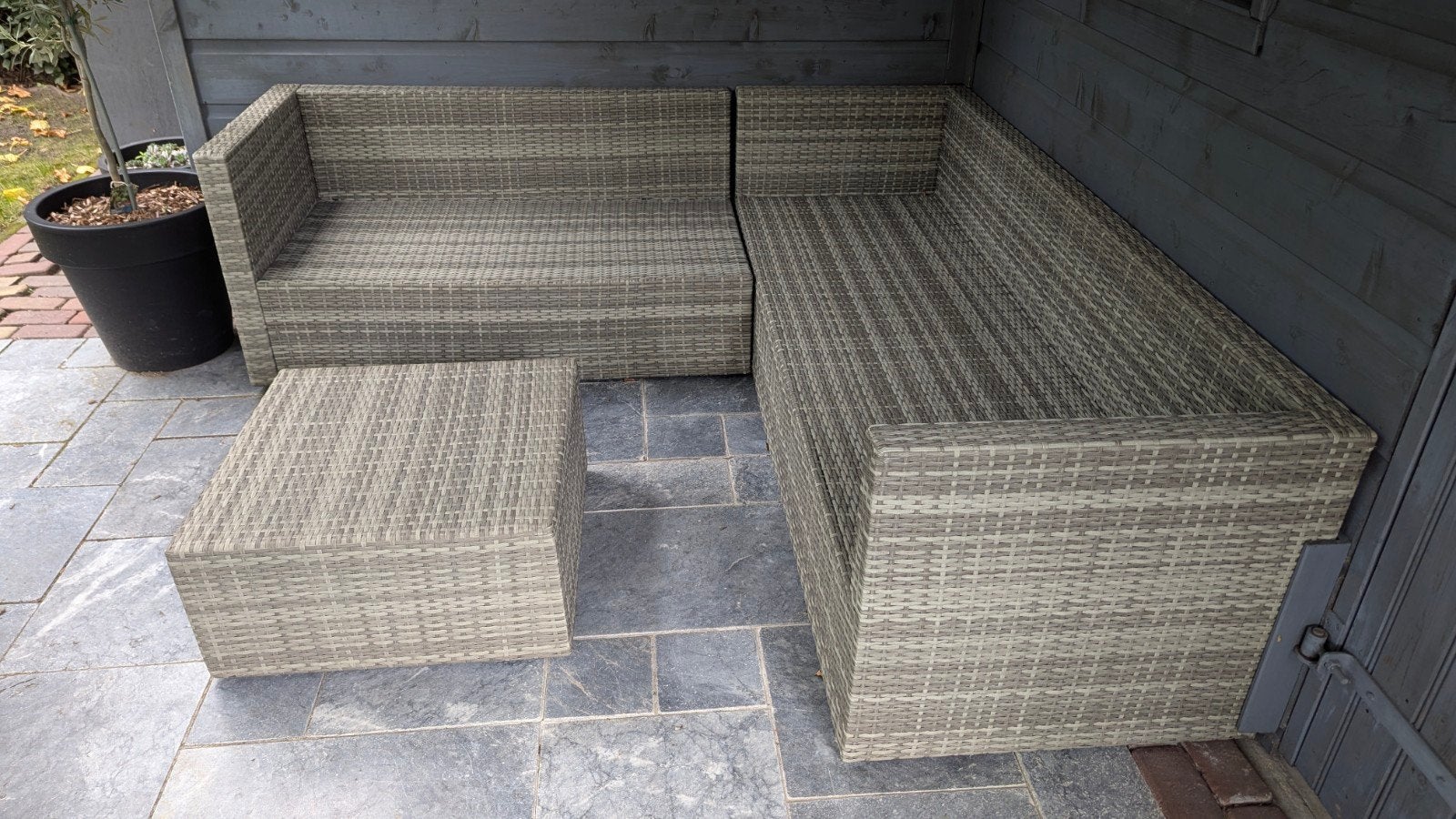 Wicker loungebank - tuinbank, Ophalen, Gebruikt, 6 zitplaatsen, Hocker