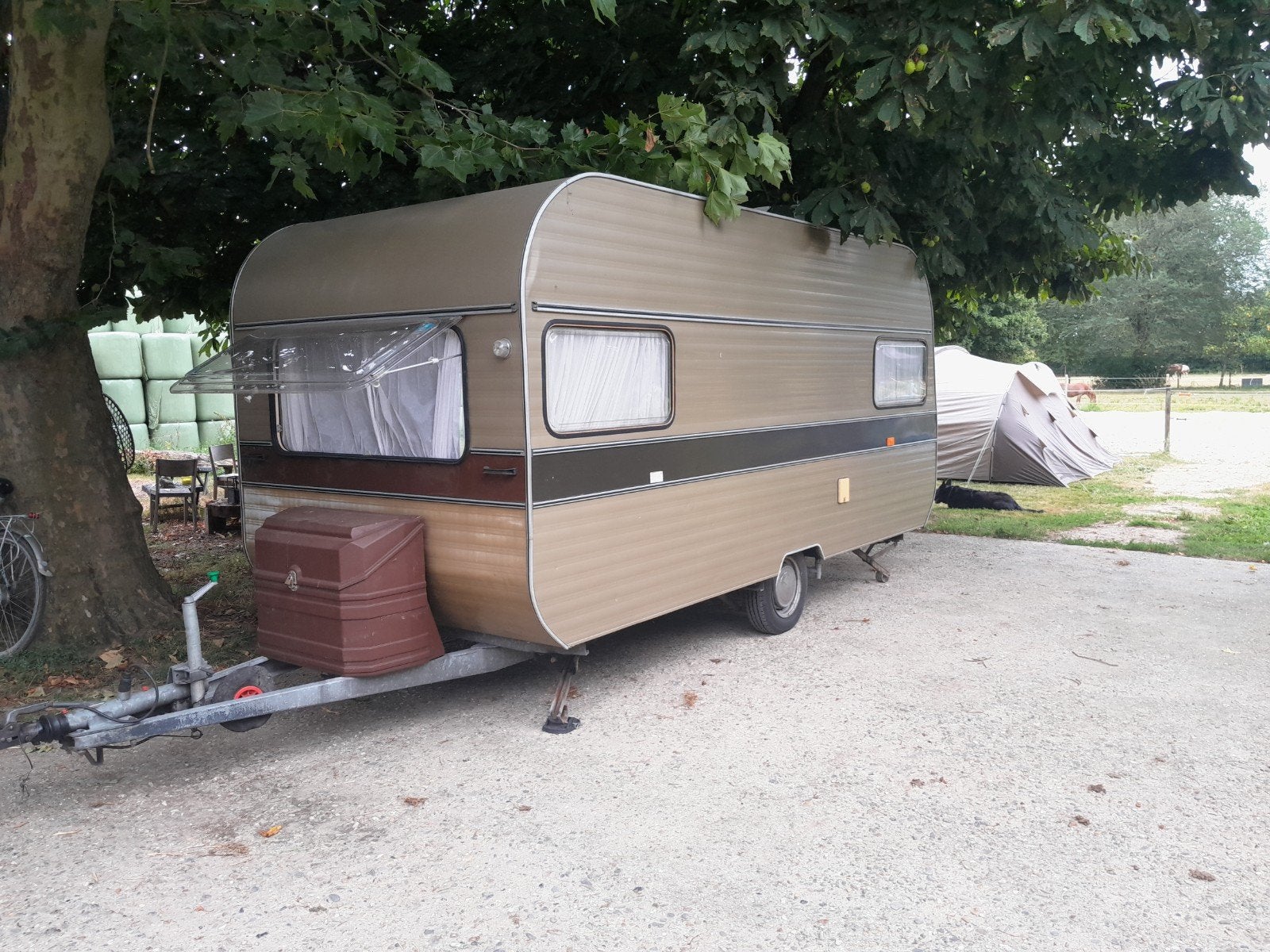 avento caravan, Caravans en Kamperen, Standaardzit, Avento, Particulier, 500 - 750 kg