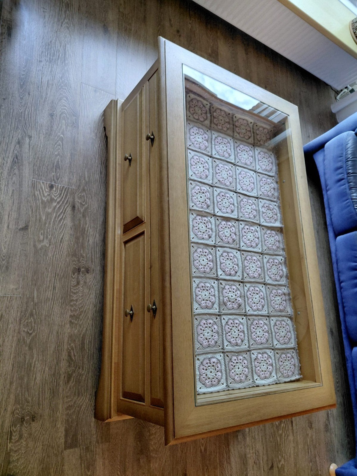 Eiken salontafel met glasplaat en 2 laden (120x70 cm), Ophalen, Glas, Gebruikt, 100 tot 150 cm