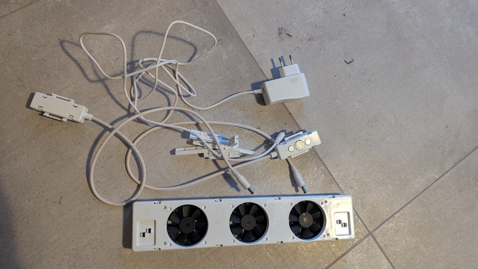 Speedcomfort met adapter, 2 temperatuurregelaars en magneetj, Ophalen of Verzenden, Luchtkoeling
