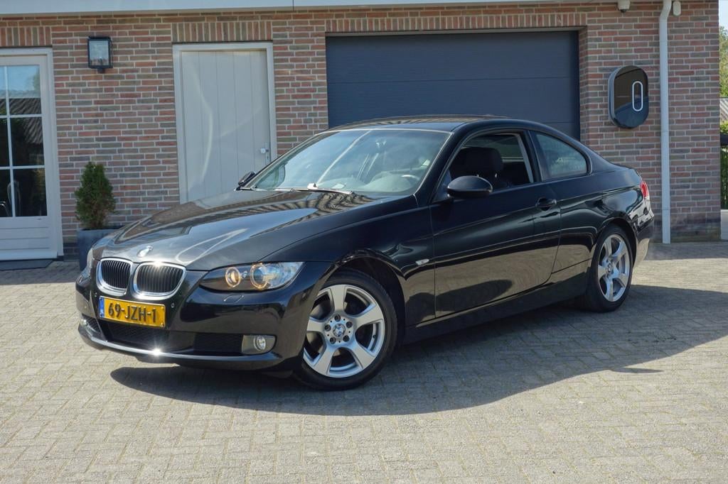 BMW 3-serie Coupé 320i Corporate Lease Executive, Auto's, BMW, Particulier, Te koop, 3-Serie, ABS, Airbags, Airconditioning, Alarm
