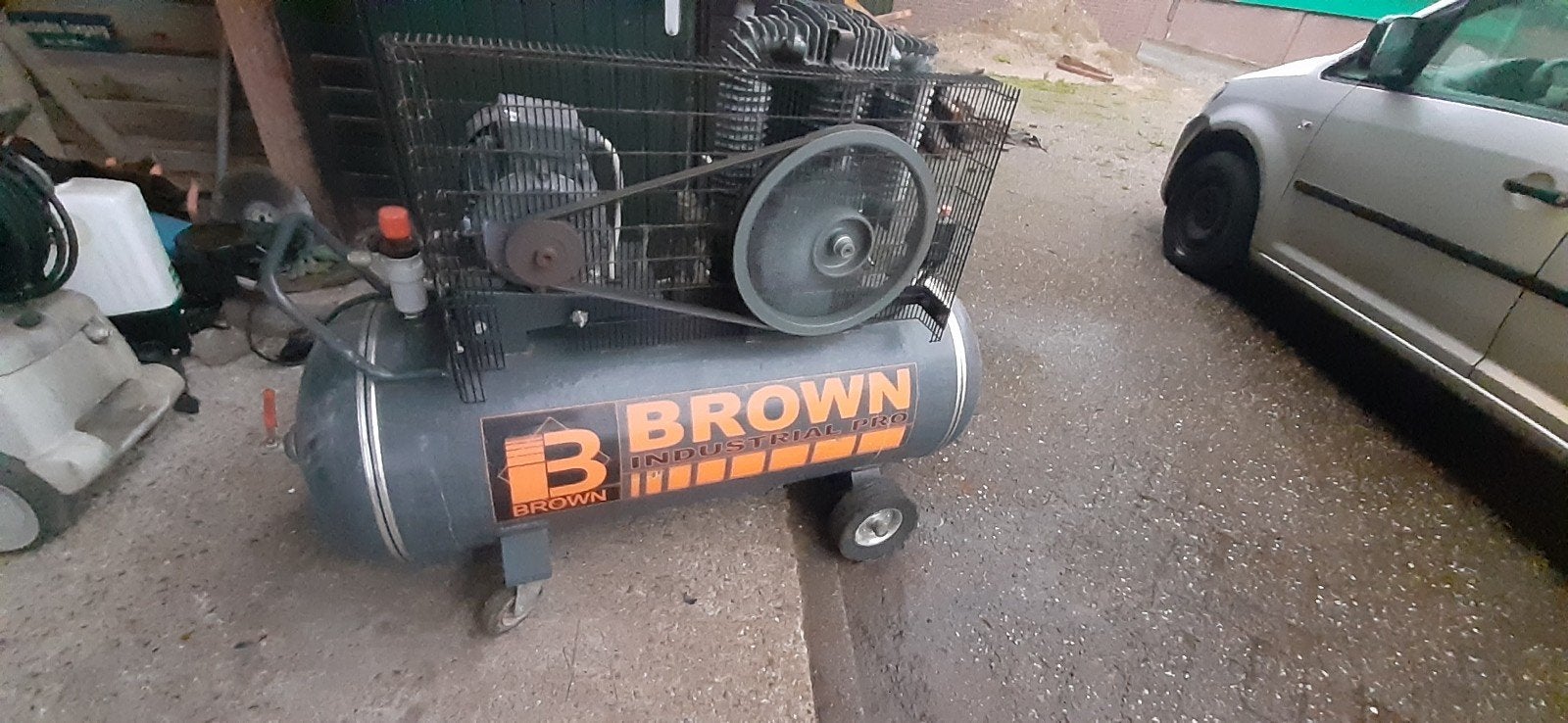 tk Brown grote luchtcompressor 380 volt, Doe-het-zelf en Verbouw, Ophalen of Verzenden