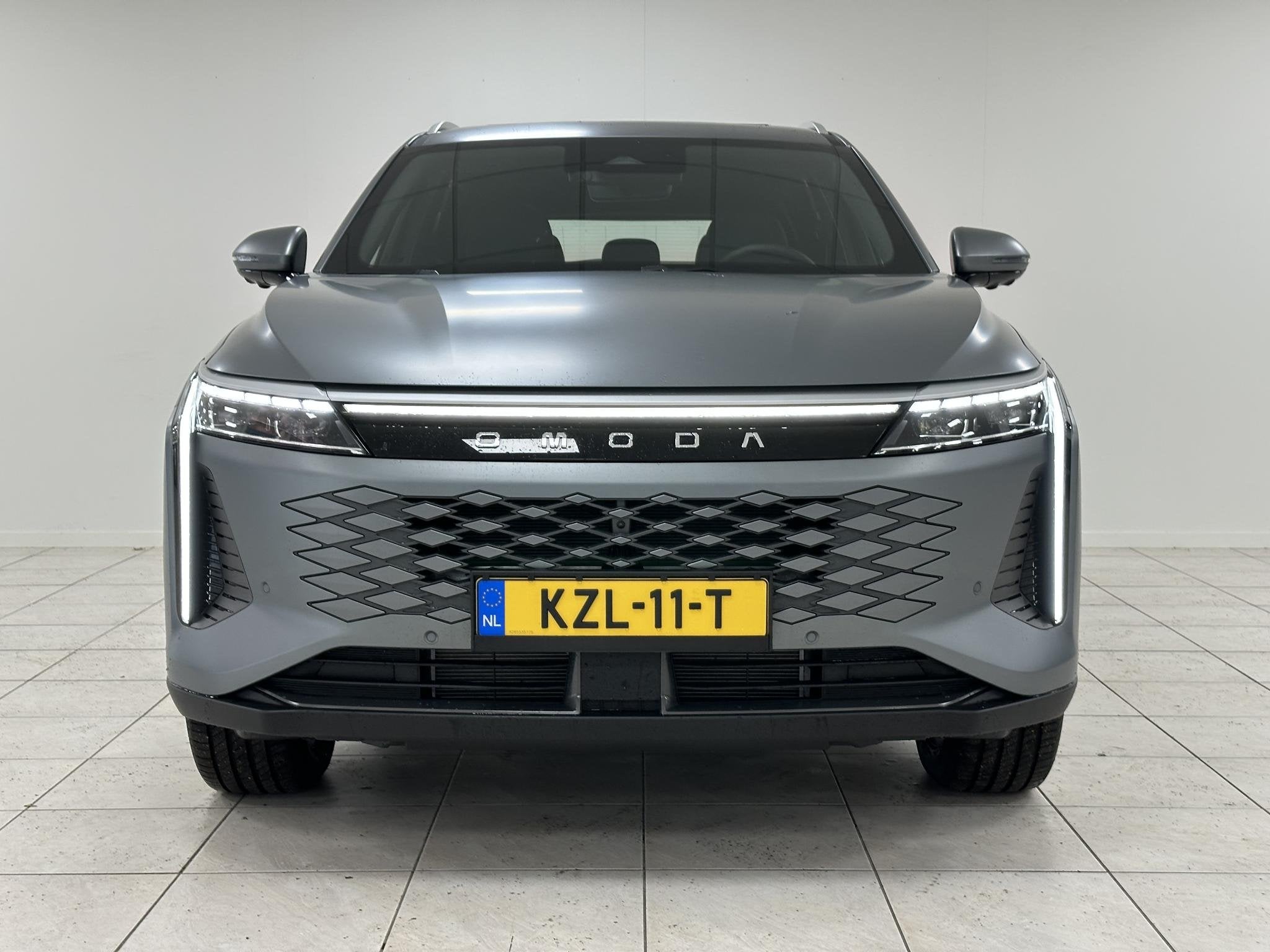 Omoda 9 1.5T-GDi SHS-P Premium | Demo | Mat Grijs, Auto's, Automaat, 537 pk, Euro 6, 4 cilinders
