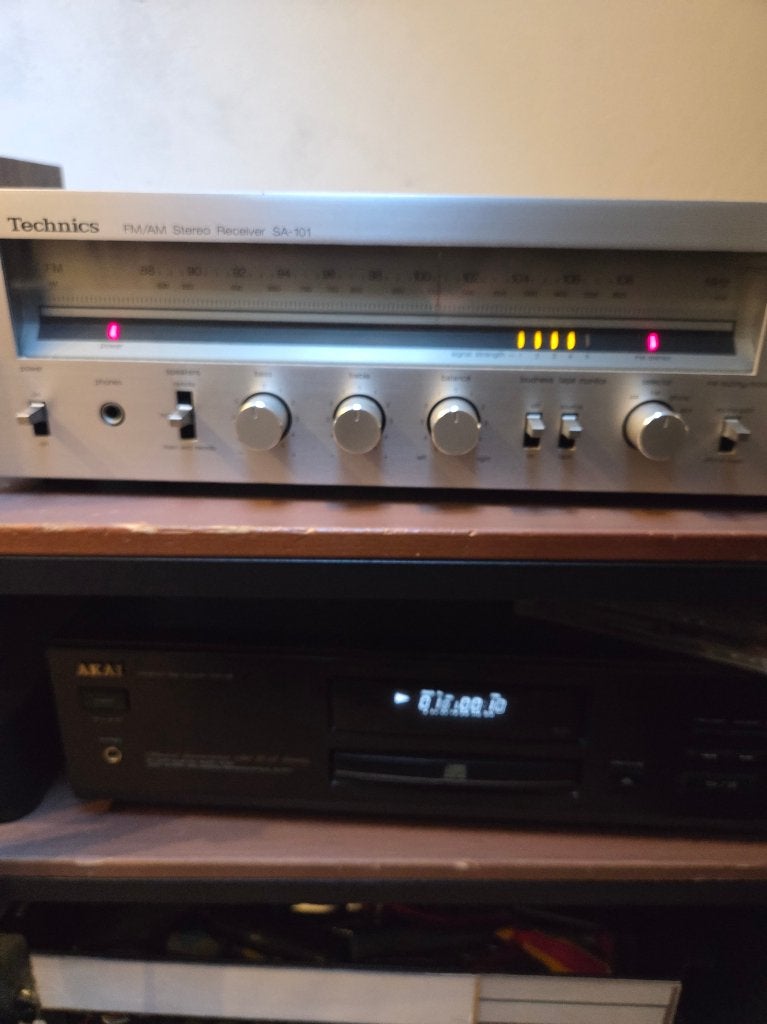 Technics SA-101 receiver (1979) in prachtstaat, Zo goed als nieuw, Ophalen, Overige merken, Minder dan 60 watt