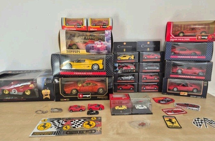 Grote Ferrari modelauto collectie jaren '90 Bburago, Maisto, Overige merken, Auto, Groter dan 1:32, Ophalen of Verzenden