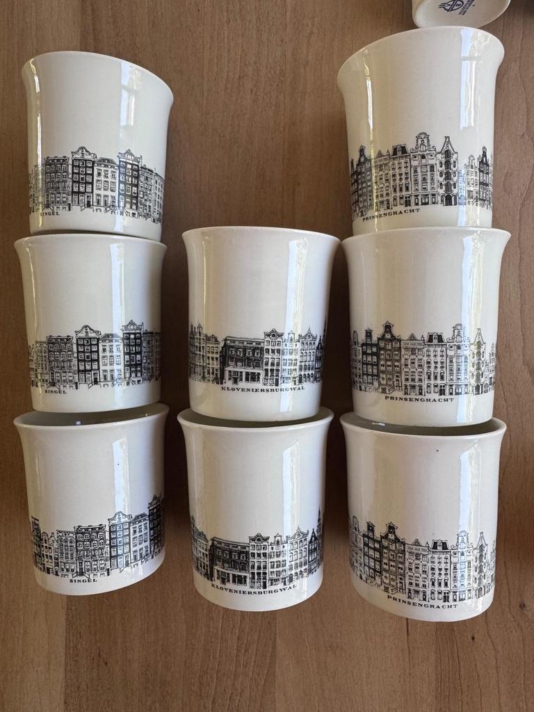 Vintage Amsterdams grachtenpand servies - compleet, Ophalen