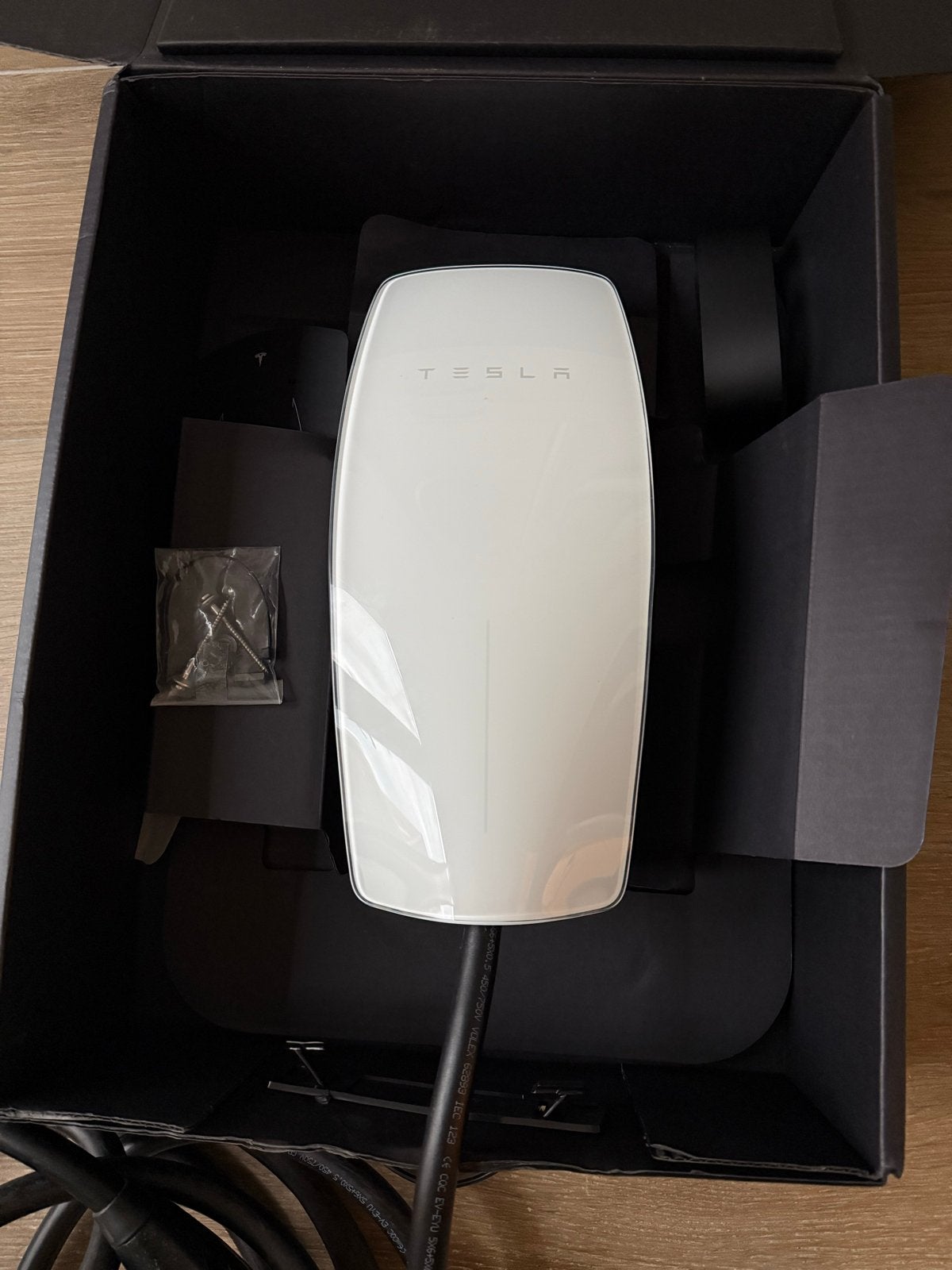 Tesla Wall Connector Gen 3 Laadpaal, Ophalen, Gebruikt, Laadpaal