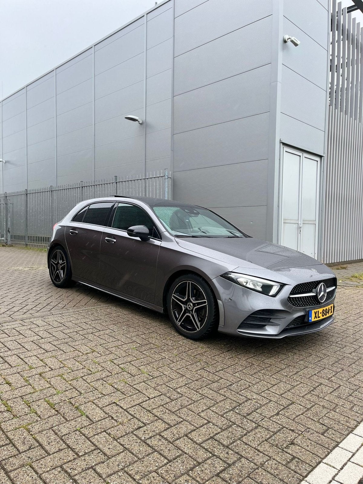 Mercedes-Benz A-Klasse A 200 163pk 7G-DCT 2018 Grijs, 4 cilinders, Leder en Stof, 75 €/maand, Particulier
