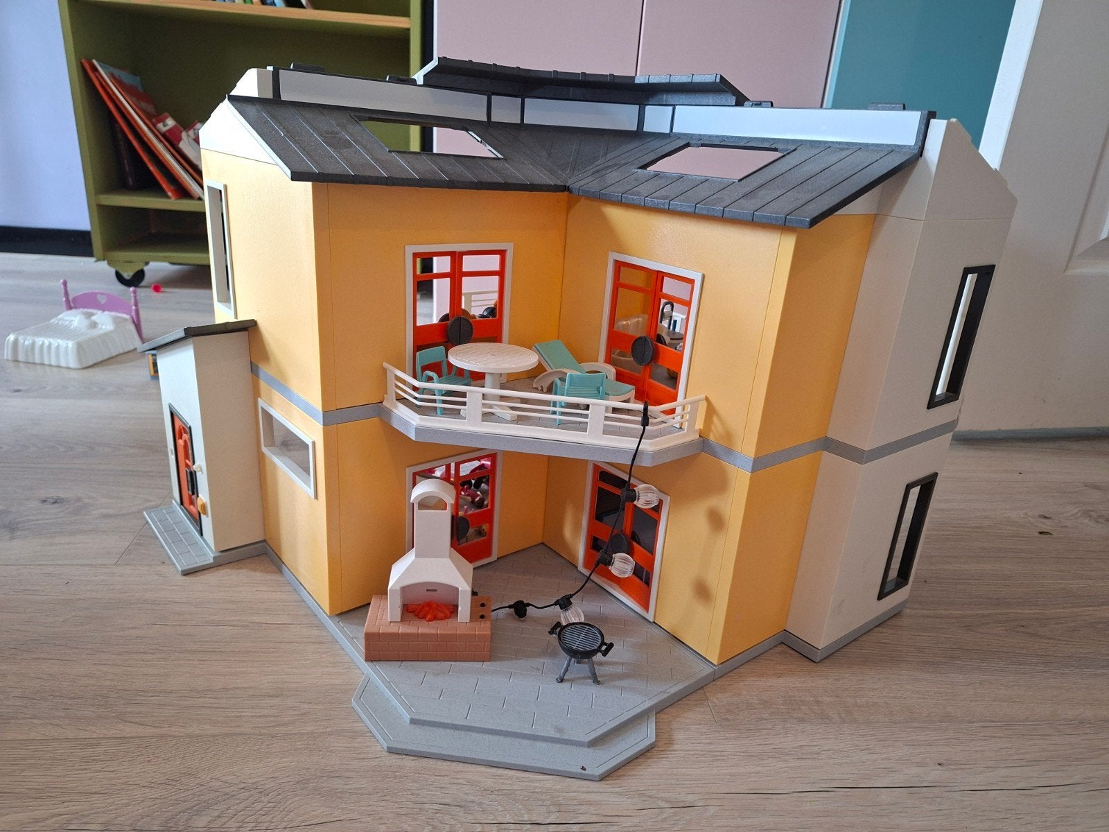 Playmobil Modern Woonhuis met Meubels en Figuren, Ophalen, Gebouw, Complete set, Zo goed als nieuw