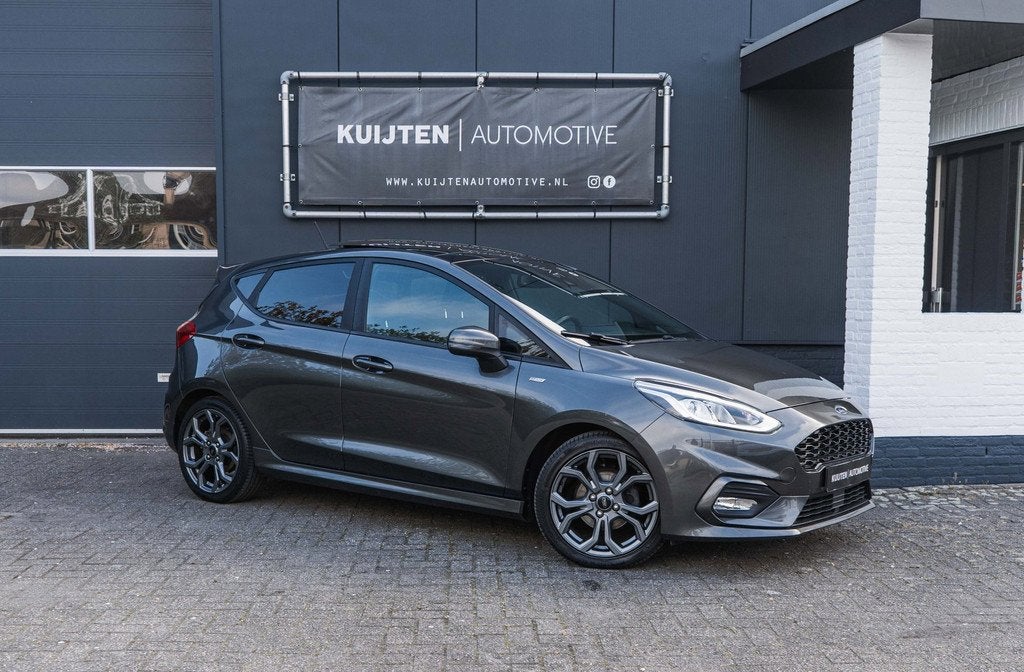 Ford Fiesta 1.0 EcoBoost ST-Line / LED / Pano / B&O / Winter, Voorwielaandrijving, Gebruikt, Lichtsensor, 23 km/l