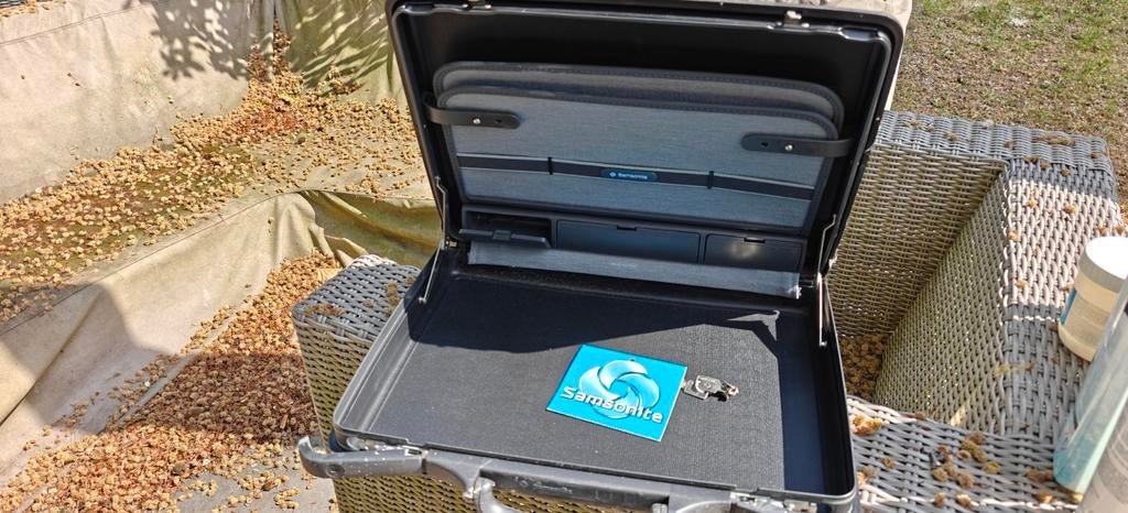 Samsonite Attachékoffer - Zo goed als nieuw, 50 tot 60 cm, Hard kunststof, Slot, Ophalen of Verzenden