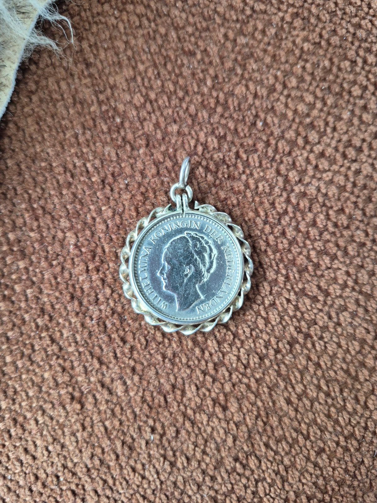 Zilveren Hanger Halve Gulden Wilhelmina, Gebruikt, Ophalen of Verzenden, Dame of Heer, Zilver
