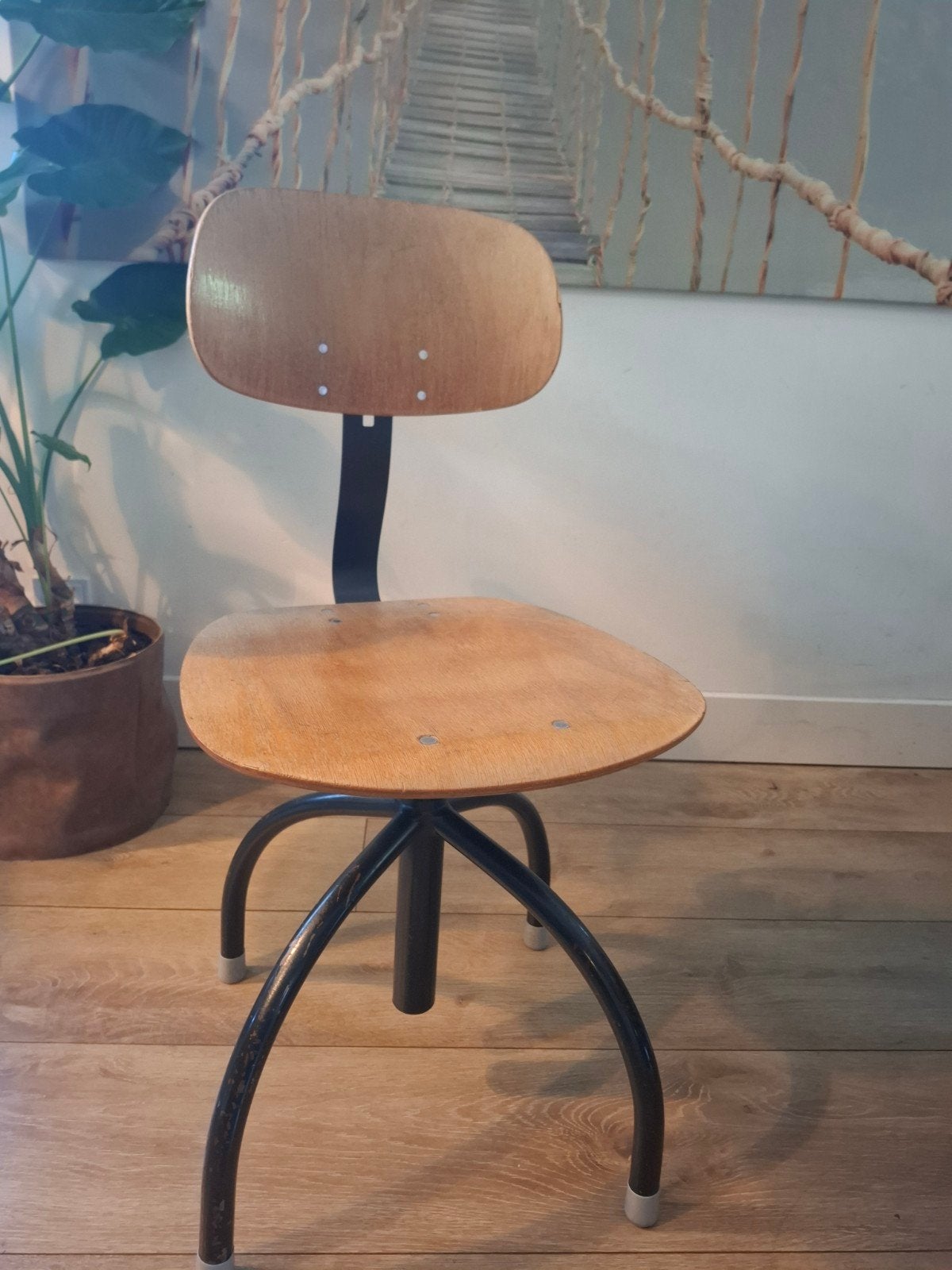 Vintage Anatomic industriële bureaustoel, mid century, Huis en Inrichting, Ophalen, Gebruikt, Zwart, Bureaustoel