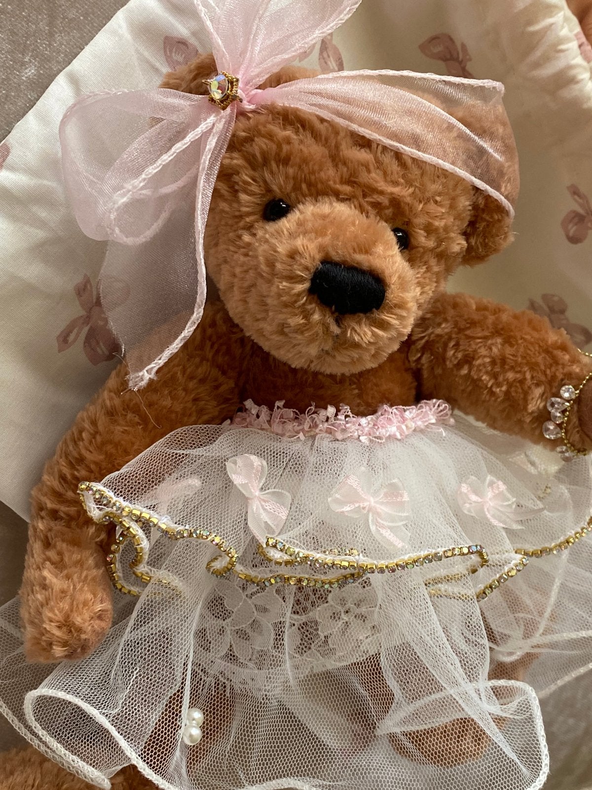 Beertje Beauty v Sunkid handgemaakte jurk, Verzamelen, Beren en Cherished Teddies, Verzenden, Zo goed als nieuw, Stoffen beer