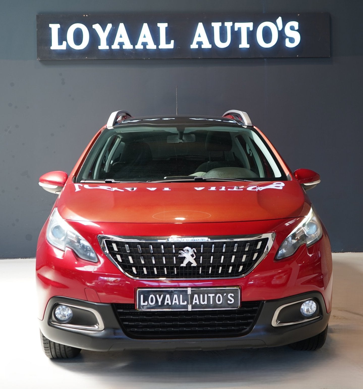 Peugeot 2008 1.2 PureTech Blue Lion | NAVI | AIRCO | CRUISE, Auto's, Voorwielaandrijving, Stof, Euro 6, Origineel Nederlands