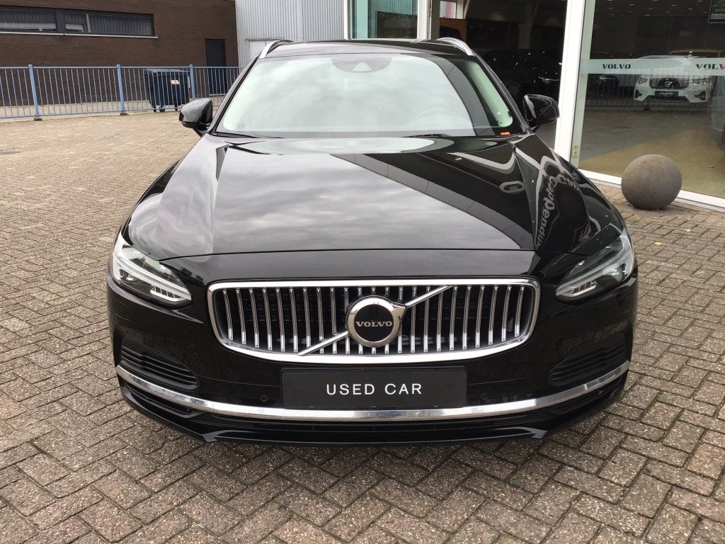 Volvo V90 T8 AWD GT Business Pro | Trekhaak | Harman Kardon, Euro 6, 4 cilinders, 1969 cc, Leder en Stof