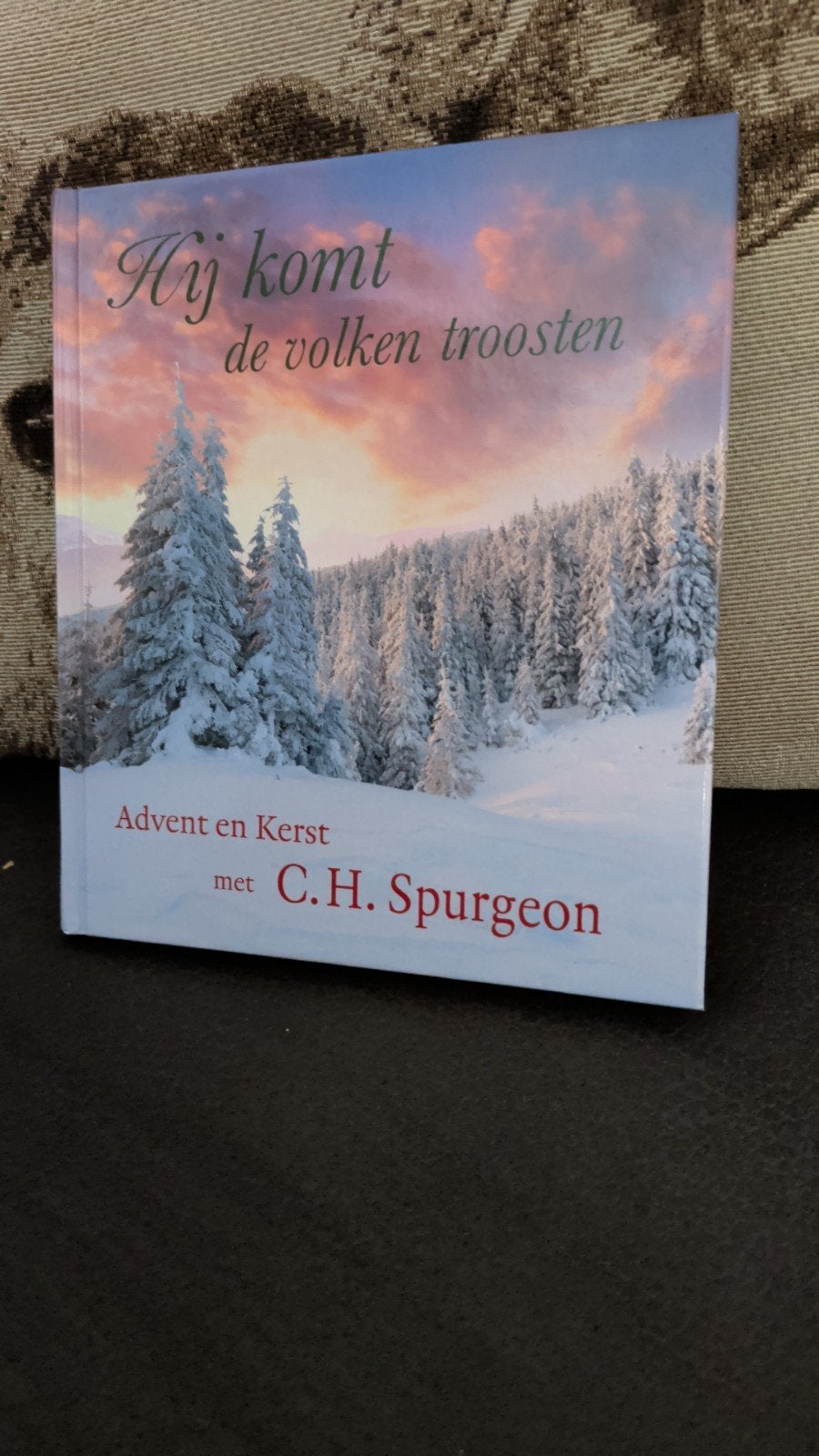 C.H.Spurgeon, Hij komt de volken troosten, Ophalen of Verzenden, Zo goed als nieuw