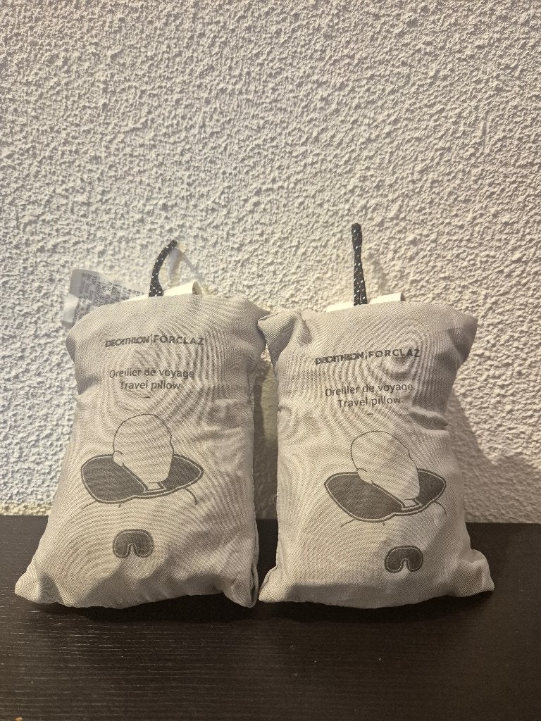 Decathlon travel pillow, Ophalen of Verzenden, Nieuw