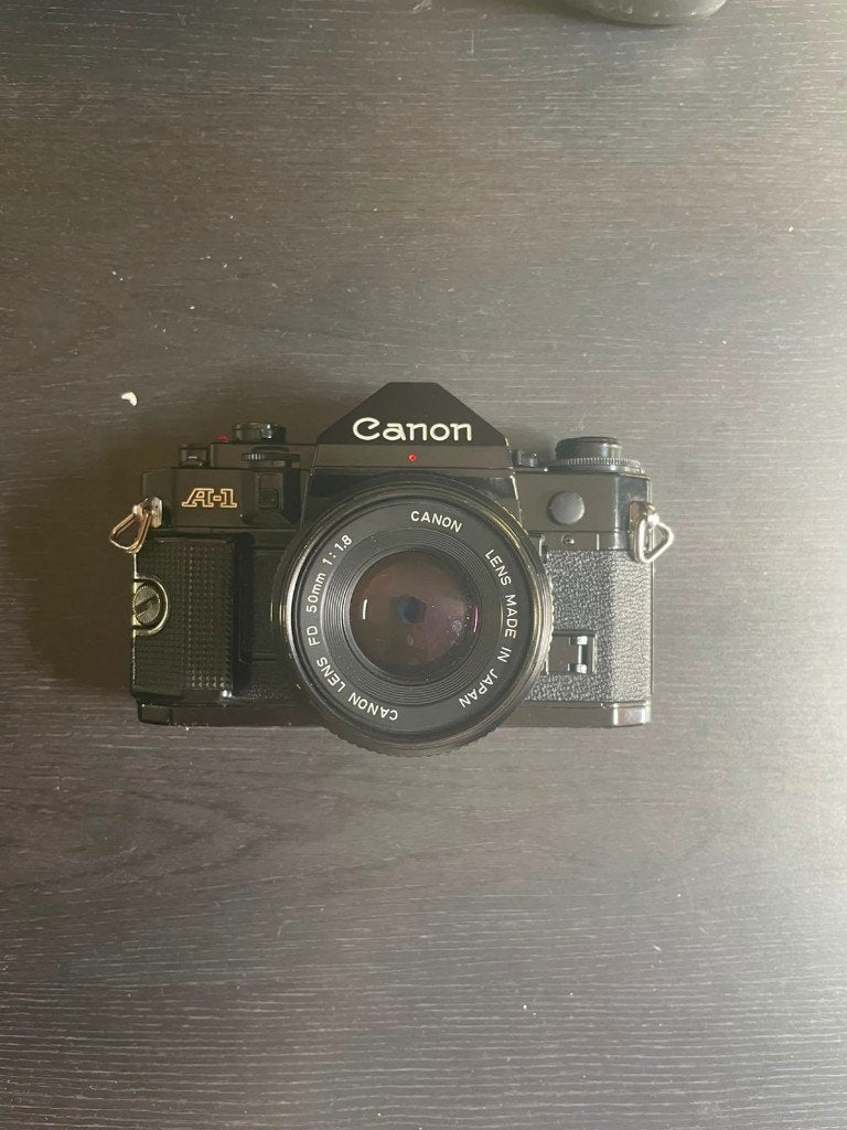 Canon A-1 met Lens en tas, Audio, Tv en Foto, Fotocamera's Analoog, Ophalen, Zo goed als nieuw, Spiegelreflex, Canon