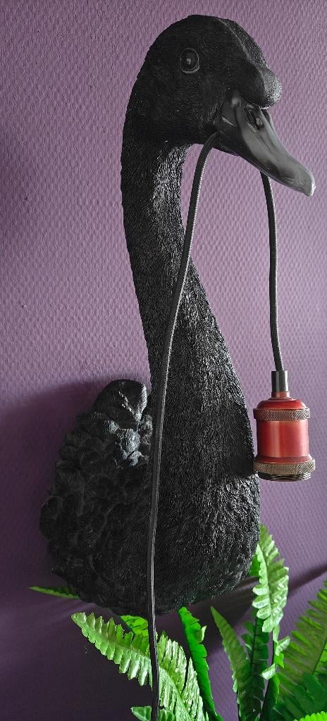 Wandlamp zwarte zwaan, Ophalen, Zo goed als nieuw, Kunststof