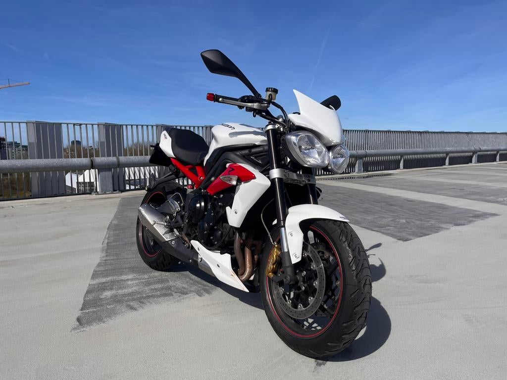 Triumph Street Triple 675 R (2016) – ABS - 26.000 km, Motoren, Motoren | Triumph, 675 cc, LED Verlichting, Motorrijbewijs A, 3 cilinders