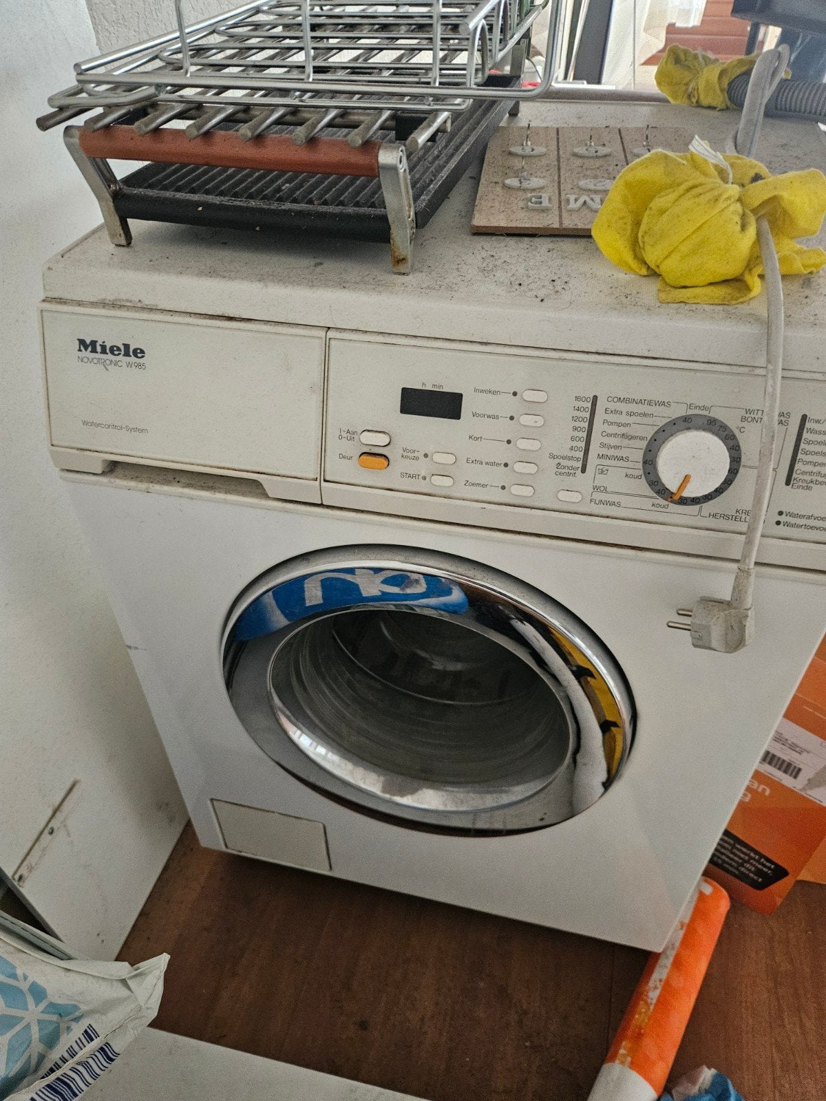 Miele wasmachine  gratis . werking onbekend