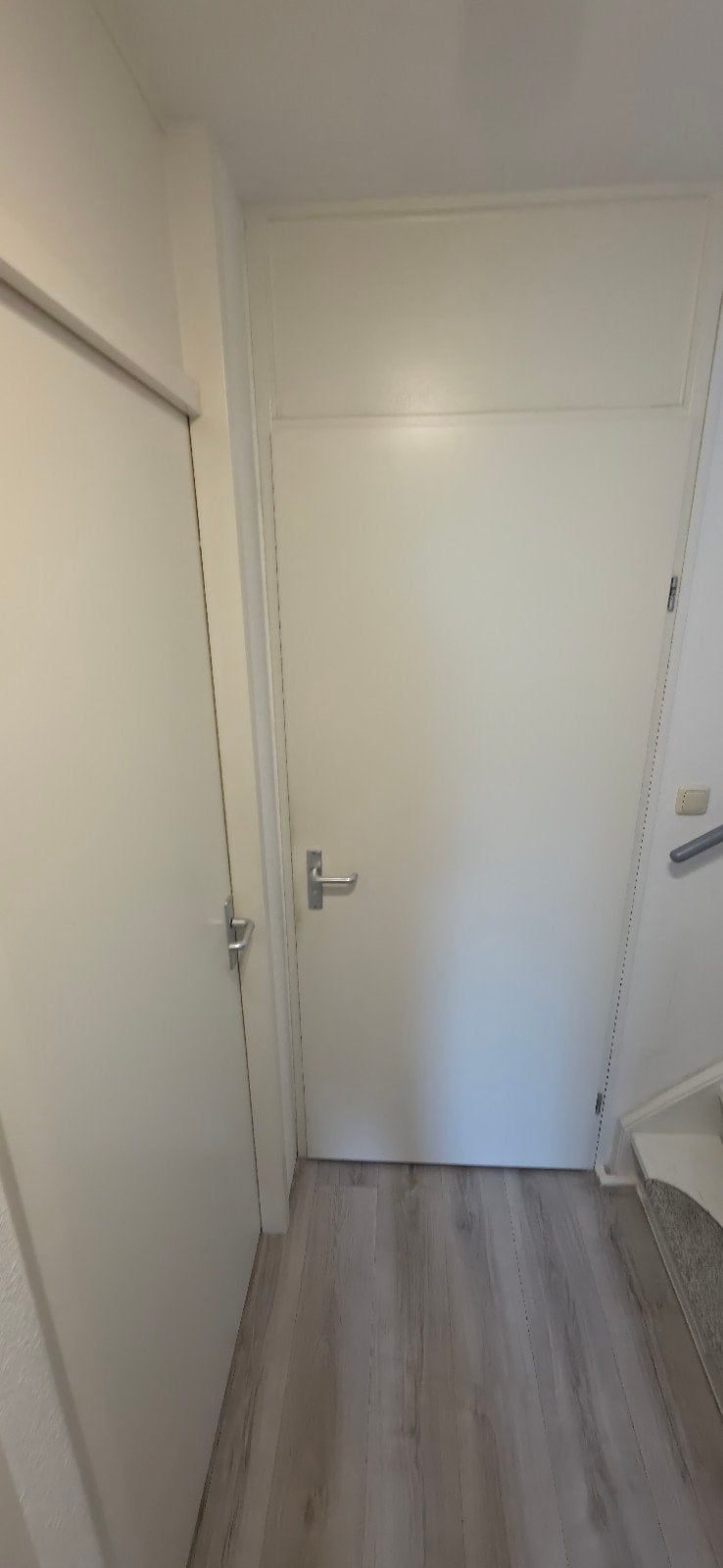 2 nagenoeg nieuwe binnendeuren 88 X 211,5 cm., Ophalen, 80 tot 100 cm, Binnendeur, Zo goed als nieuw