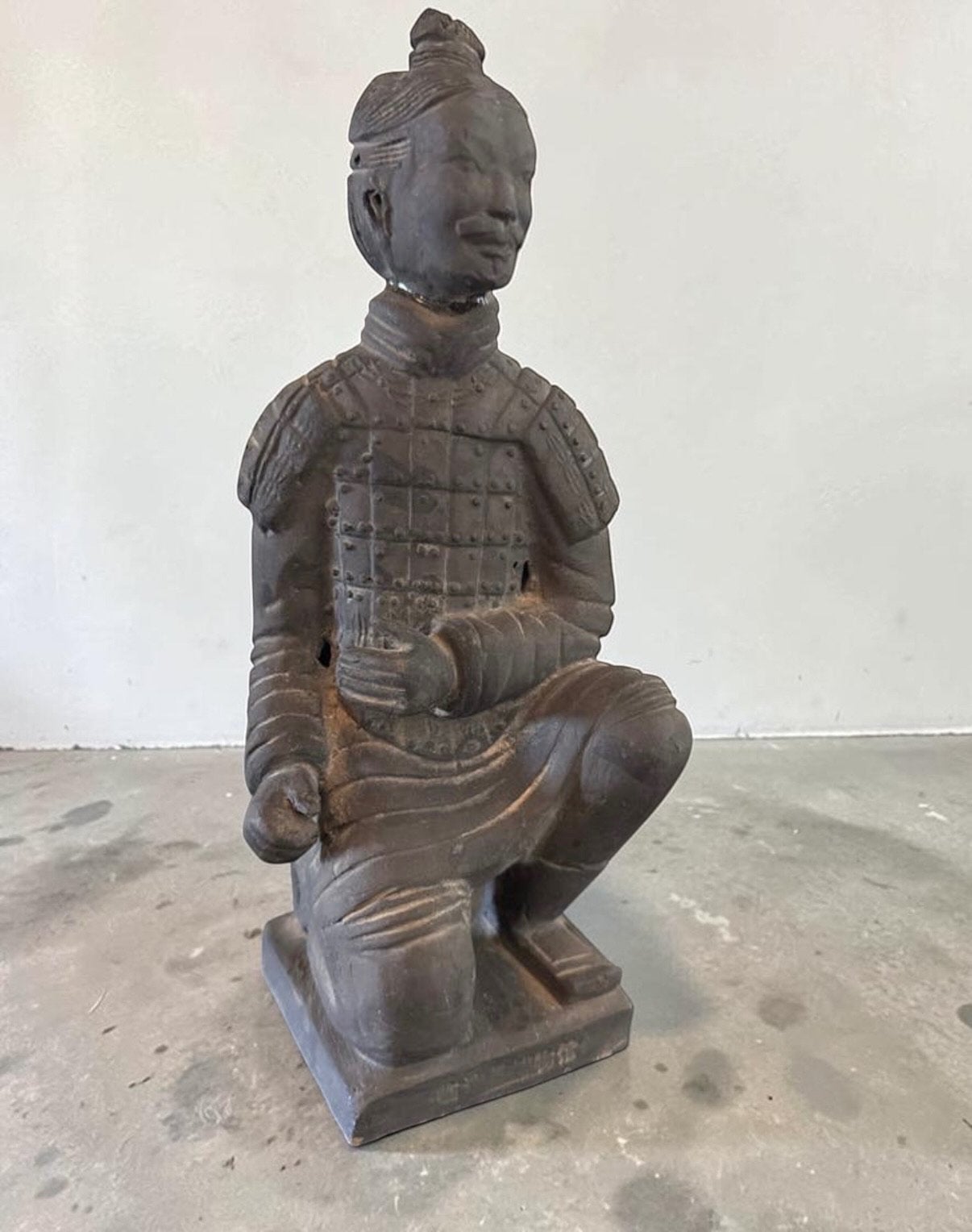 Terracotta Krijger Beeld - Aziatische Decoratie, Verzamelen, Ophalen of Verzenden, Gebruikt, Mens