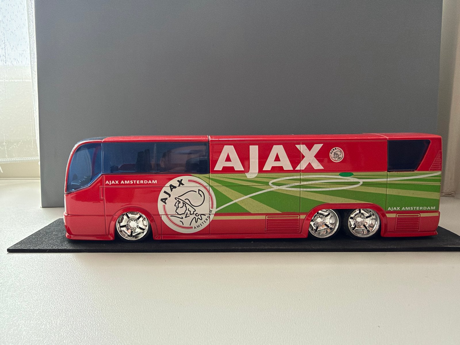 Ajax Maisto Bus - Collectors Item, Ophalen, Zo goed als nieuw, Bus of Vrachtwagen