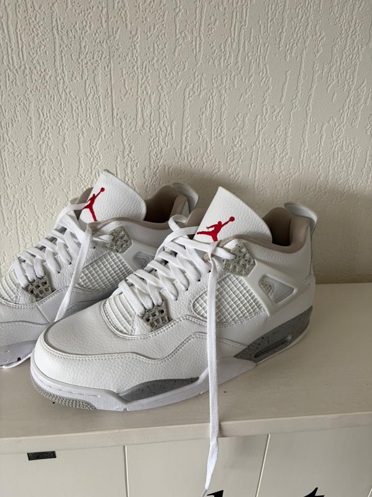 Nike Air Jordan 4 Retro White Cement - Maat 46, Kleding | Heren, Schoenen, Nieuw, Sneakers of Gympen, Wit, Ophalen of Verzenden