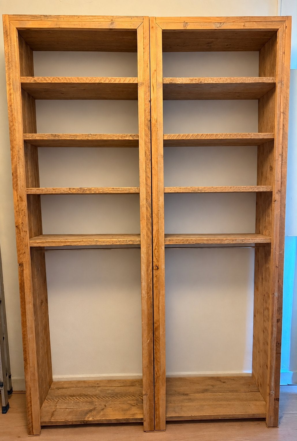 Houten (gang)kasten (2), Ophalen, Gebruikt, 200 cm of meer, Met plank(en)