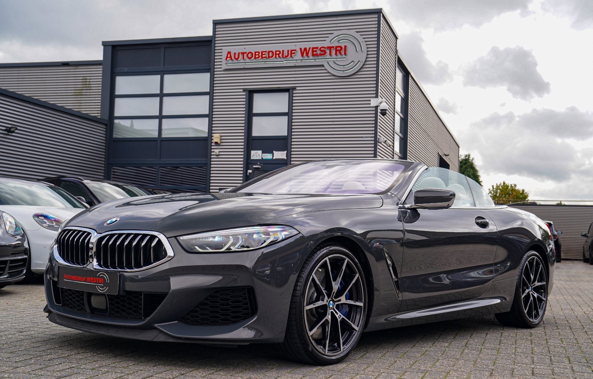 BMW 8-serie M850i xDrive High Executive | Head Up Display |, Auto's, Automaat, Gebruikt, Cabriolet, Vierwielaandrijving