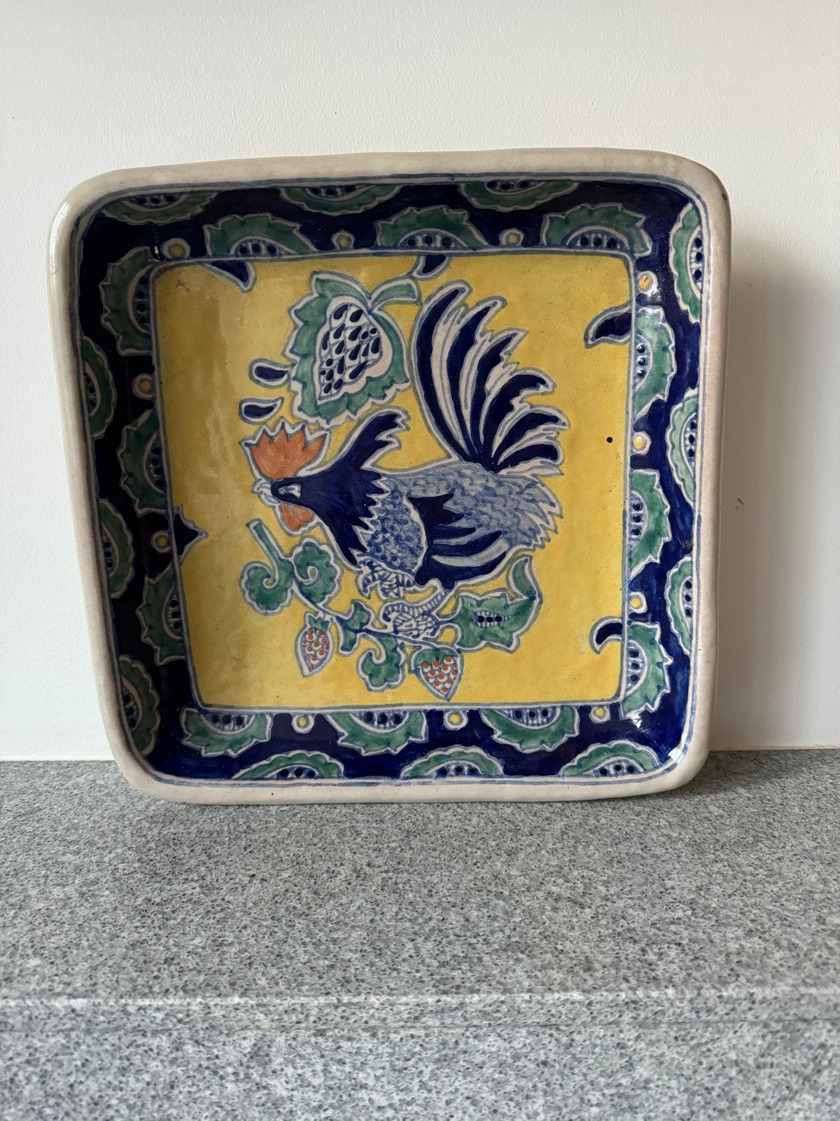 Handgeschilderd Mexicaans Talavera wandbord met haan, Antiek en Kunst, Ophalen