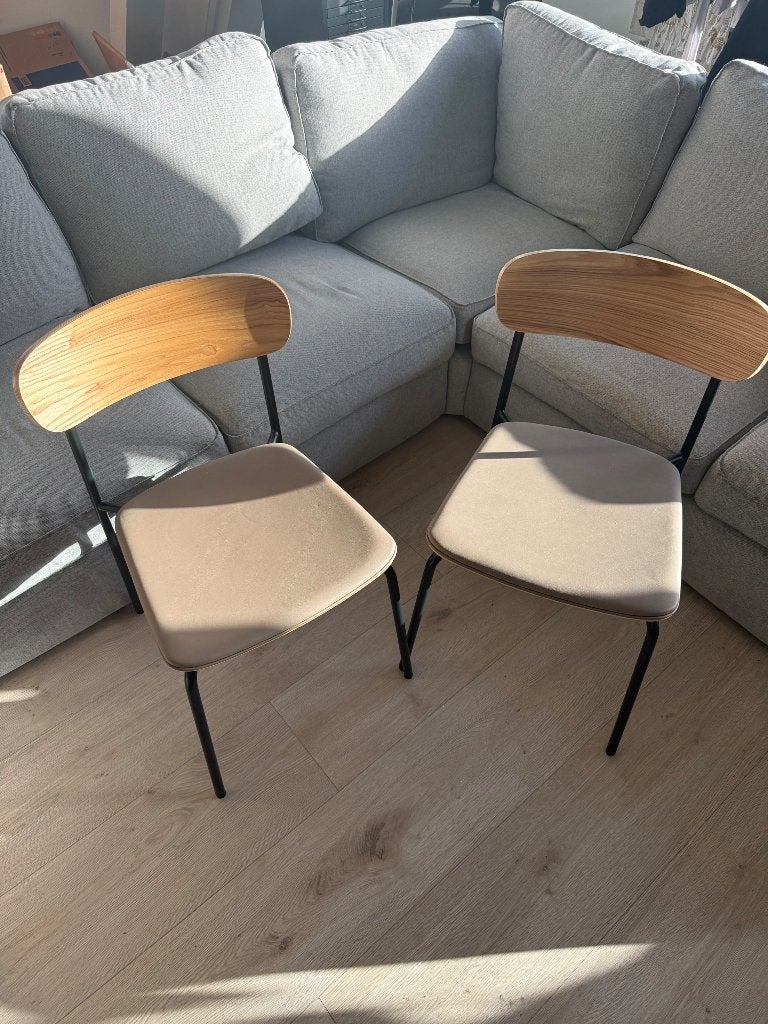 Sklum eetkamerstoel / dining chair x2, Twee, Zwart, Zo goed als nieuw, Modern