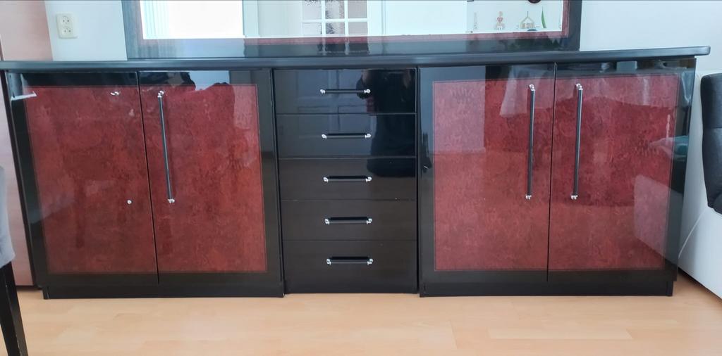 Ronde eettafel met stoelen, dressoir en spiegel, Gebruikt, 100 tot 150 cm, Rond, 200 cm of meer