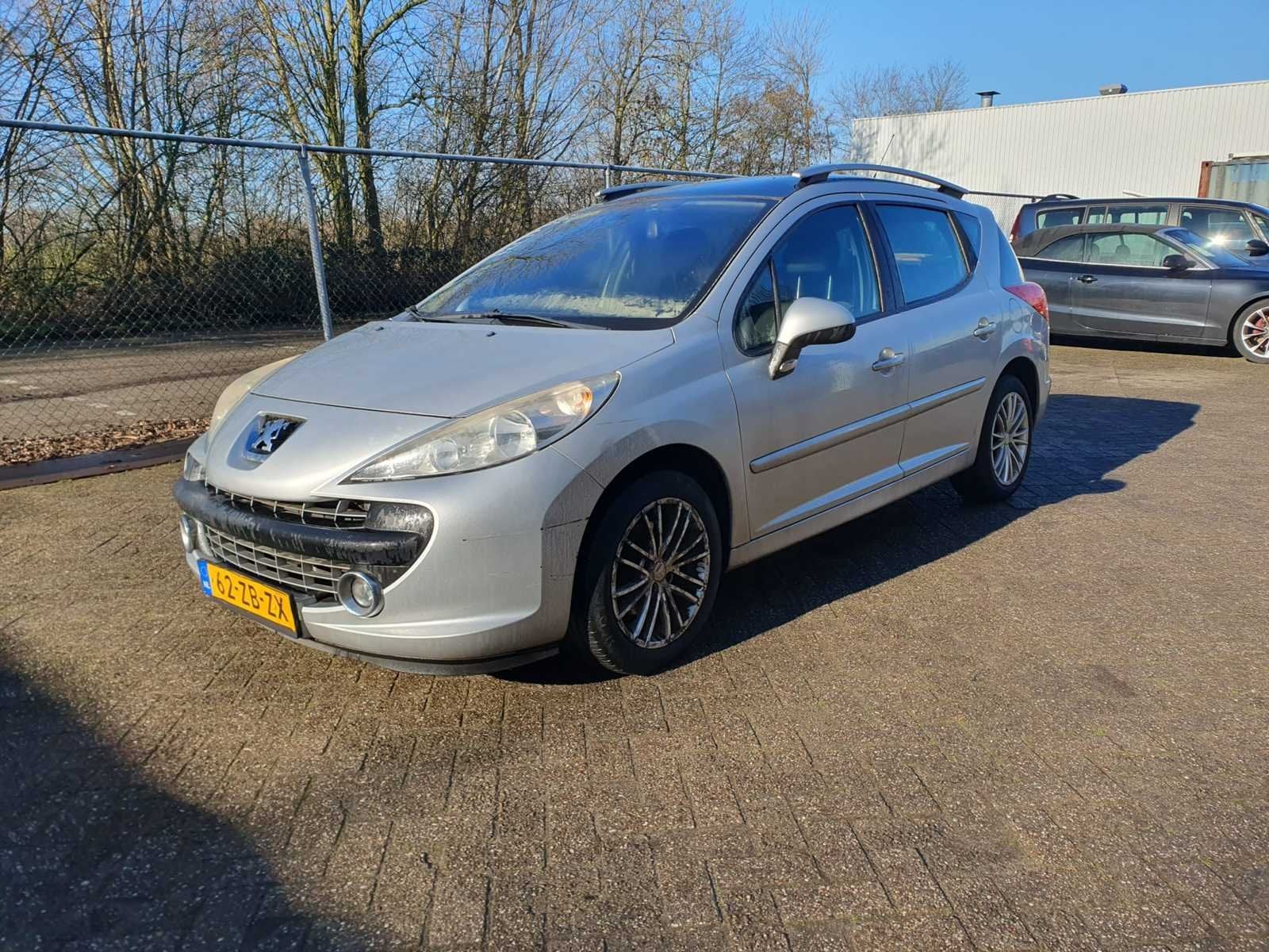 Peugeot 207 SW 1.6 VTi XS Première, 62-ZB-ZX, Voorwielaandrijving, Gebruikt, 4 cilinders, Handgeschakeld