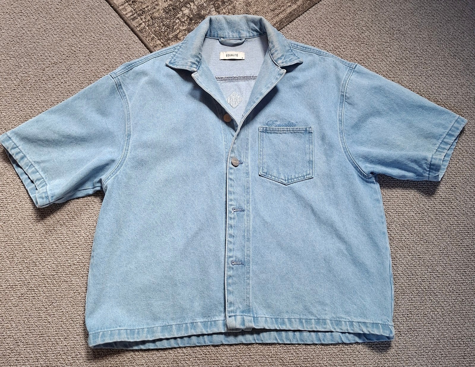 EQUALITÉ denim overhemd lichtblauw maat S, Kleding | Heren, Blauw, Halswijdte 38 (S) of kleiner, EQUALITÉ, Ophalen of Verzenden